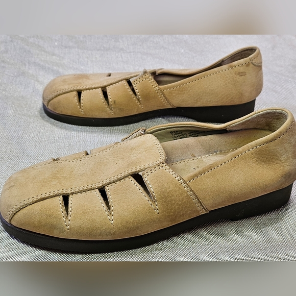 Softspots leather Sandals Pillow Top Technology Footbed‎ Leather Shoes Womens 6M - Picture 2 of 9